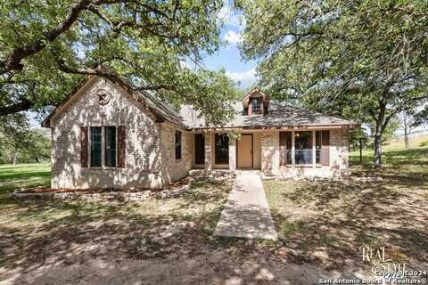 406 HIDDEN DEER, La Vernia, TX 78121