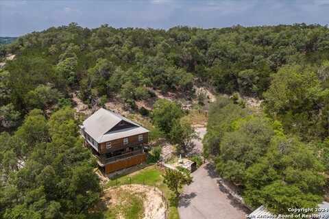 307b WHITWORTH RD, Boerne, TX 78006