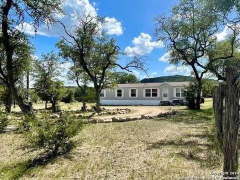 450 PR 1505, Bandera, TX 78003