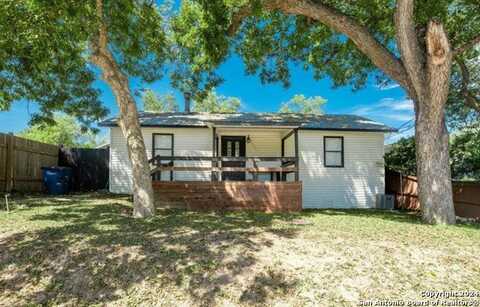 525 E BASEL ST, New Braunfels, TX 78130