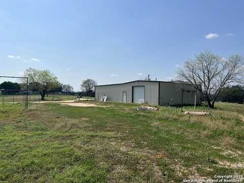 6144 FM 1682, Leesville, TX 78122