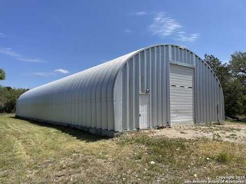 1191 COUNTY ROAD 241, Hondo, TX 78861