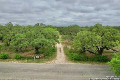 177.9 Ac CR 7711, Devine, TX 78016