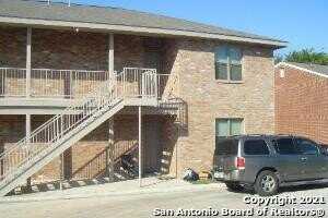 525 DUKEWAY, Universal City, TX 78148