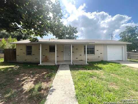 2205 LOUISE ST, Seguin, TX 78155