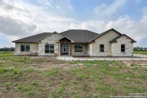 982 Horshoe falls, Bandera, TX 78003