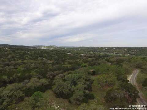 861 CHARTER OAK DR, Canyon Lake, TX 78133