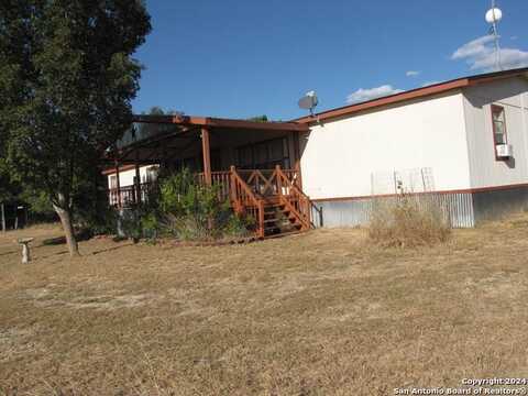 698 Panther Hollow Dr., Bandera, TX 78003