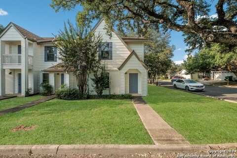 311 W Highland Dr, Boerne, TX 78006