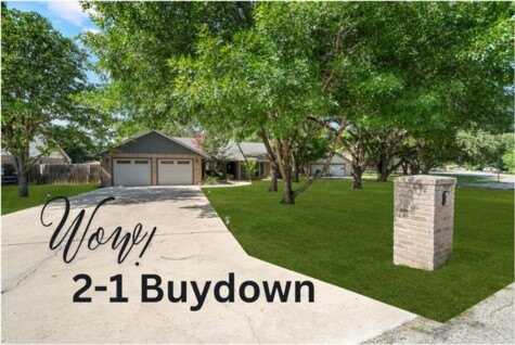 116 BOBWHITE TRL, Seguin, TX 78155