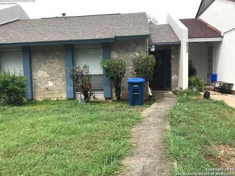 6611 SPRING LARK ST, San Antonio, TX 78249