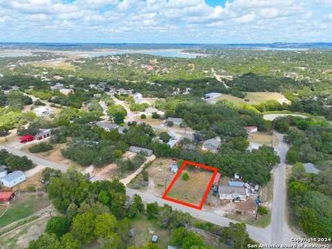 277 E CLARK ST, Canyon Lake, TX 78133