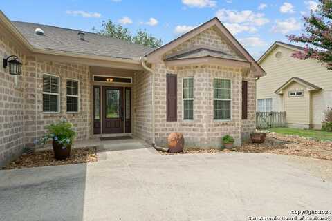 129 W EVERGREEN ST, Boerne, TX 78006