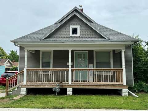 409 montrose, Salina, KS 64701