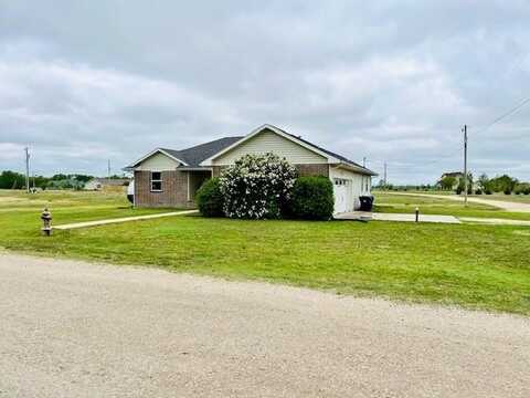 106 Rodeo Ct, Marquette, KS 67464