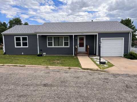 510 W 9th St., Ellsworth, KS 67439