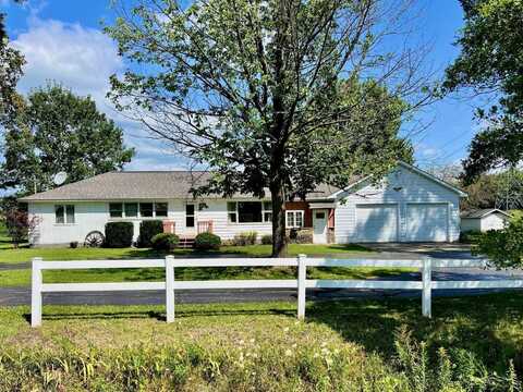 15240 W Townline, Saint Charles, MI 48655