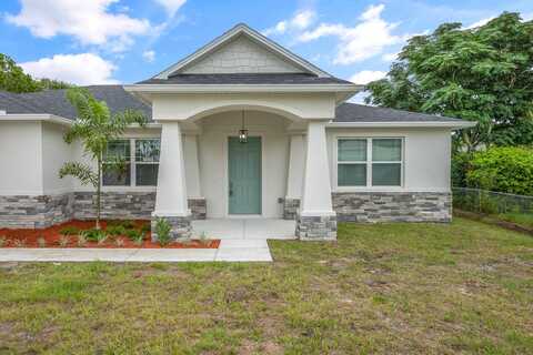 1011 Johnston Road SE, Palm Bay, FL 32909