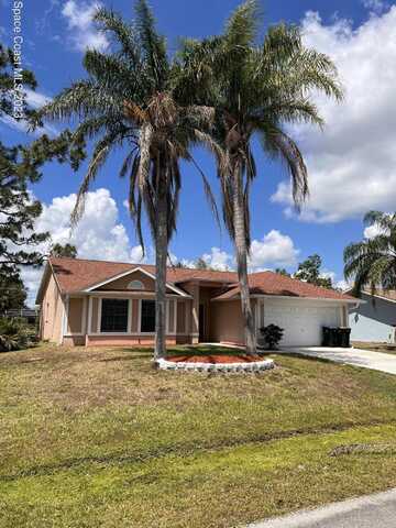 1366 Camas Avenue NW, Palm Bay, FL 32907