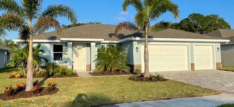 1035 Captiva Island Circle SW, Palm Bay, FL 32908