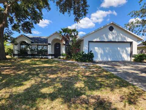 318 Arapahoe Lane NE, Palm Bay, FL 32907