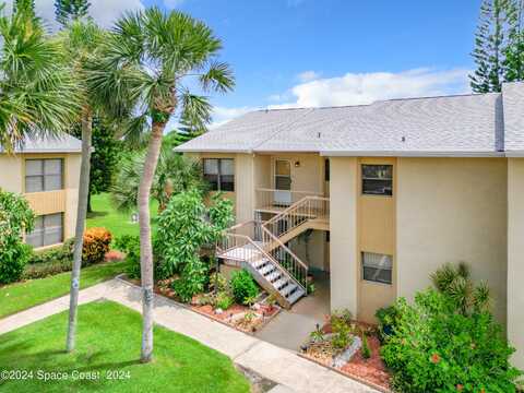 2801 Sand Trap Lane, Melbourne, FL 32935