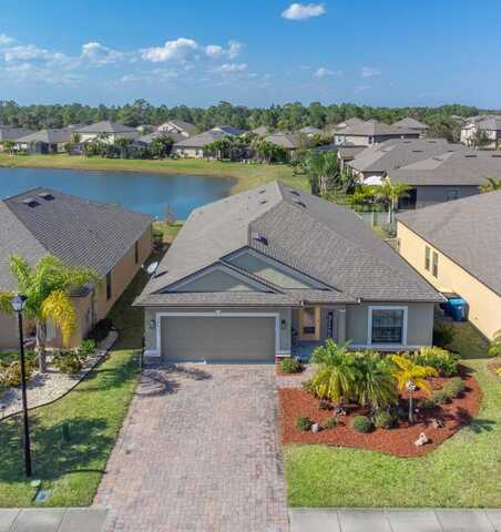 1171 Dillard Drive SE, Palm Bay, FL 32909