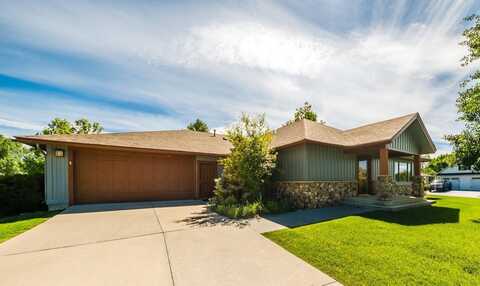 8 River Rock Road, Sheridan, WY 82801