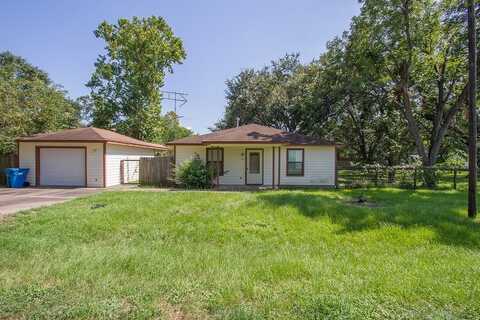 2611 Center Street, Waller, TX 77484