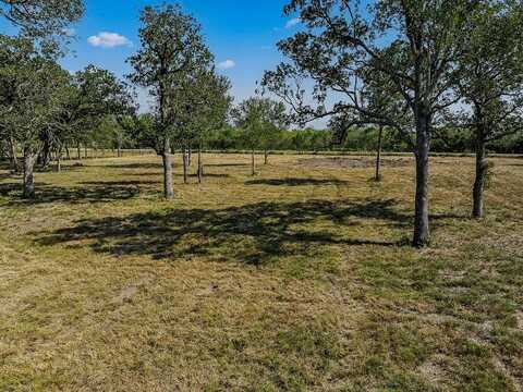 8209 3 Mile Road, Flatonia, TX 78941