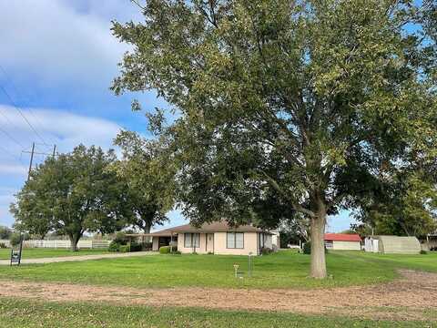 741 Muzny Lane, La Grange, TX 78945