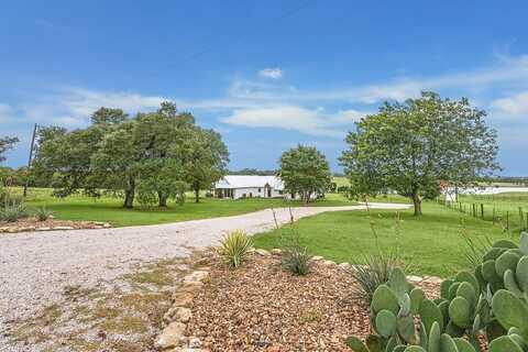 5618 Frenzel Road, Round Top, TX 78954