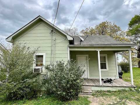 808 Brown Street, Brenham, TX 77833