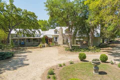 230 Hausmann Gin Road, La Grange, TX 78945