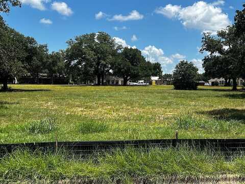 Lot 14 Thomas Estates ~ Greenspointe Avenue, La Grange, TX 78945