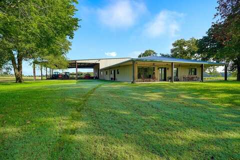 945 Justice Road, West Point, TX 78963