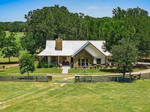 15901 Farm to Market Road 112, Thrall, TX 76578