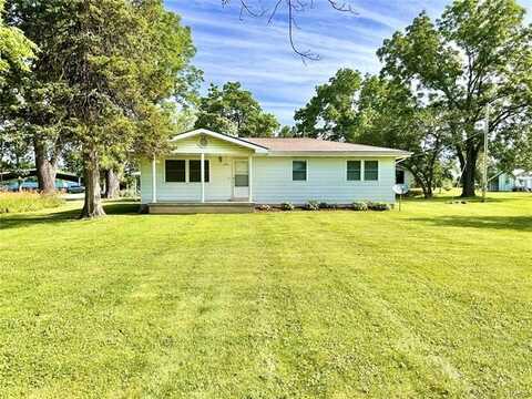 203 Maple Ave, Licking, MO 65542