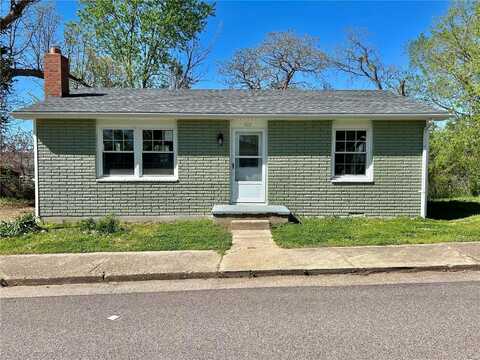 402 E 2nd Street, Salem, MO 65560