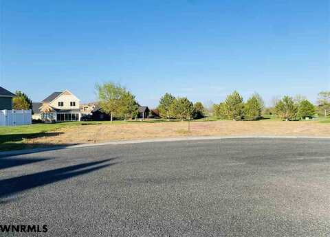 2480 SHADOW RIDGE DR, Gering, NE 69341