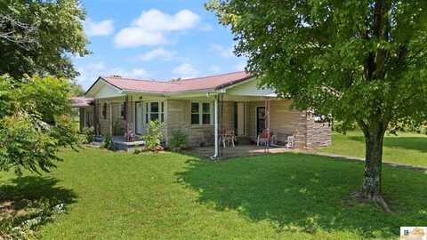 241 C White Road, Brownsville, KY 42210