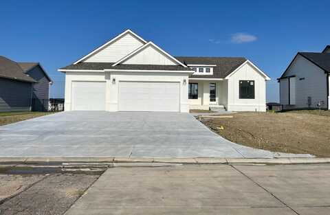 5281 N Holder Ln, Bel Aire, KS 67226