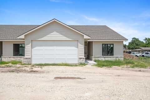 125 N Sheridan Ave, Valley Center, KS 67147