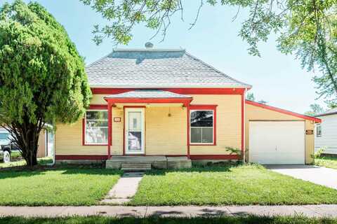 206 S Madison St, Hillsboro, KS 67063