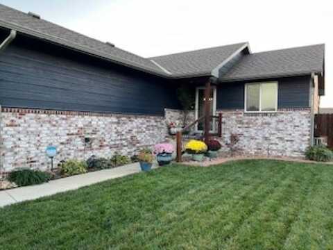 11058 W Hollywood Ct, Wichita, KS 67215