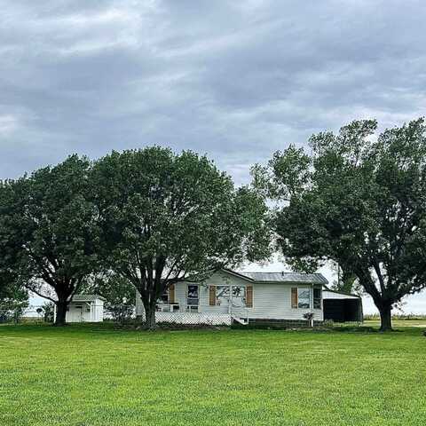 81 Eureka Lake Rd, Eureka, KS 67045