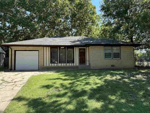 1702 N Pershing, Wichita, KS 67206