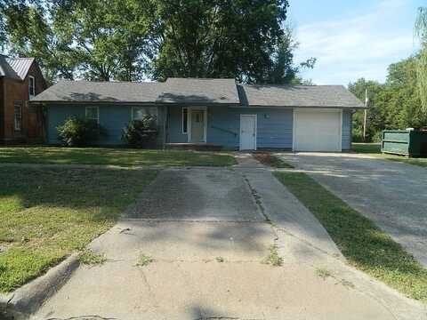 917 E Tyler, Arkansas City, KS 67005