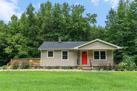 3727 Leigh Mountain Rd, Green Bay, VA 23942