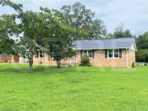 7422 Highway One, Bracey, VA 23919